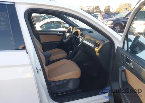 2024 Volkswagen Tiguan 2.0T Se/2.0T Wolfsburg Edition z USA, uszkodzony, nr VIN 3VV3B7AX7RM082882